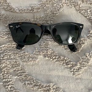 RayBan New Wayfarer Sunglasses